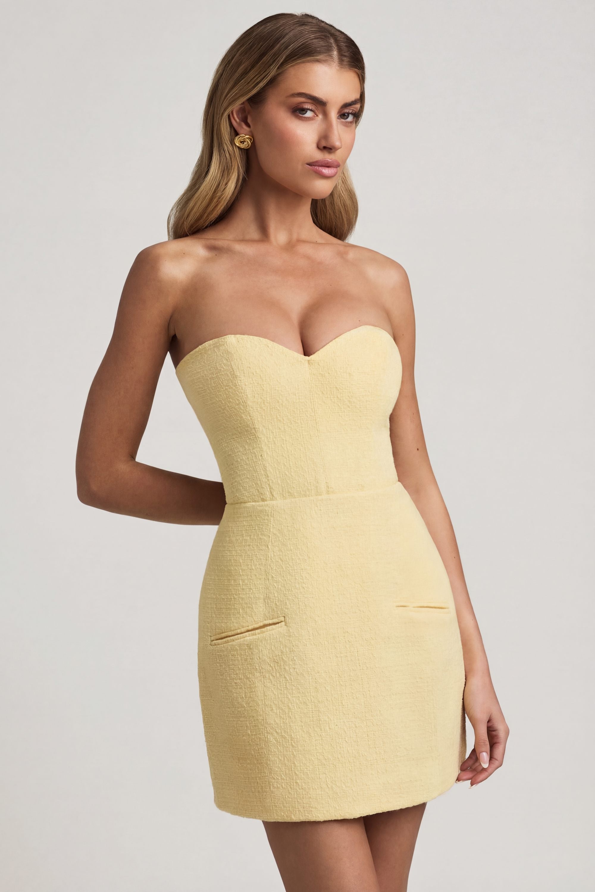Sweetheart-Neck Strapless Structured Mini Dress in Pastel Yellow