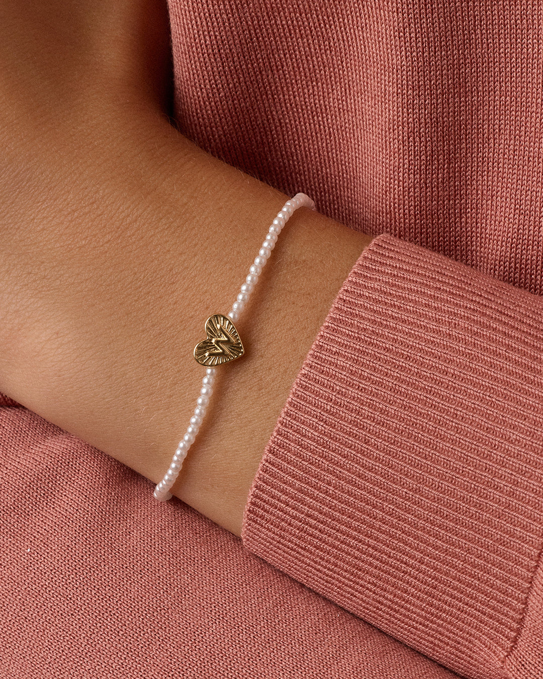 Pearl Vintage Heart Alphabet Bracelet