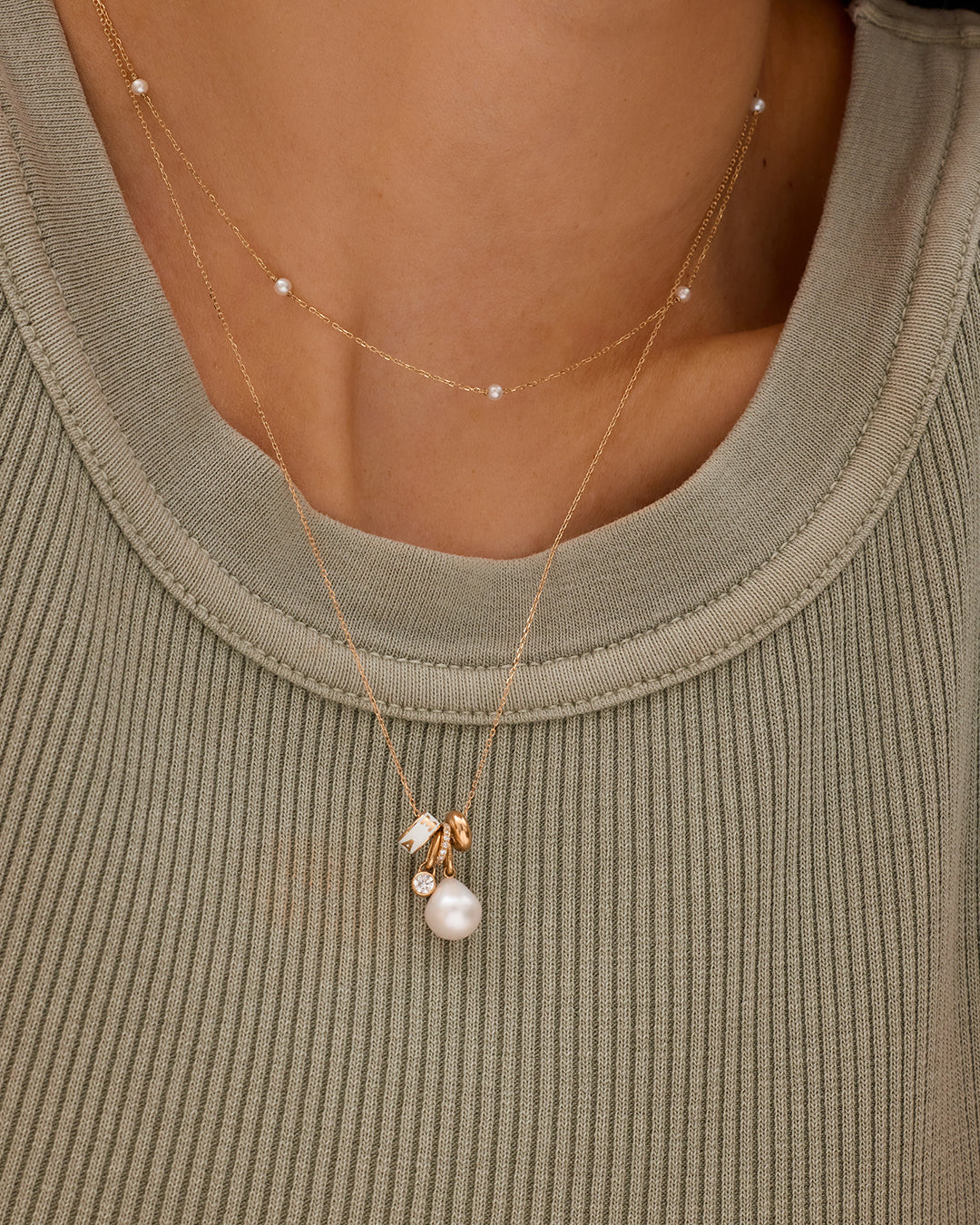 14K Gold Mama Halo Charm Necklace