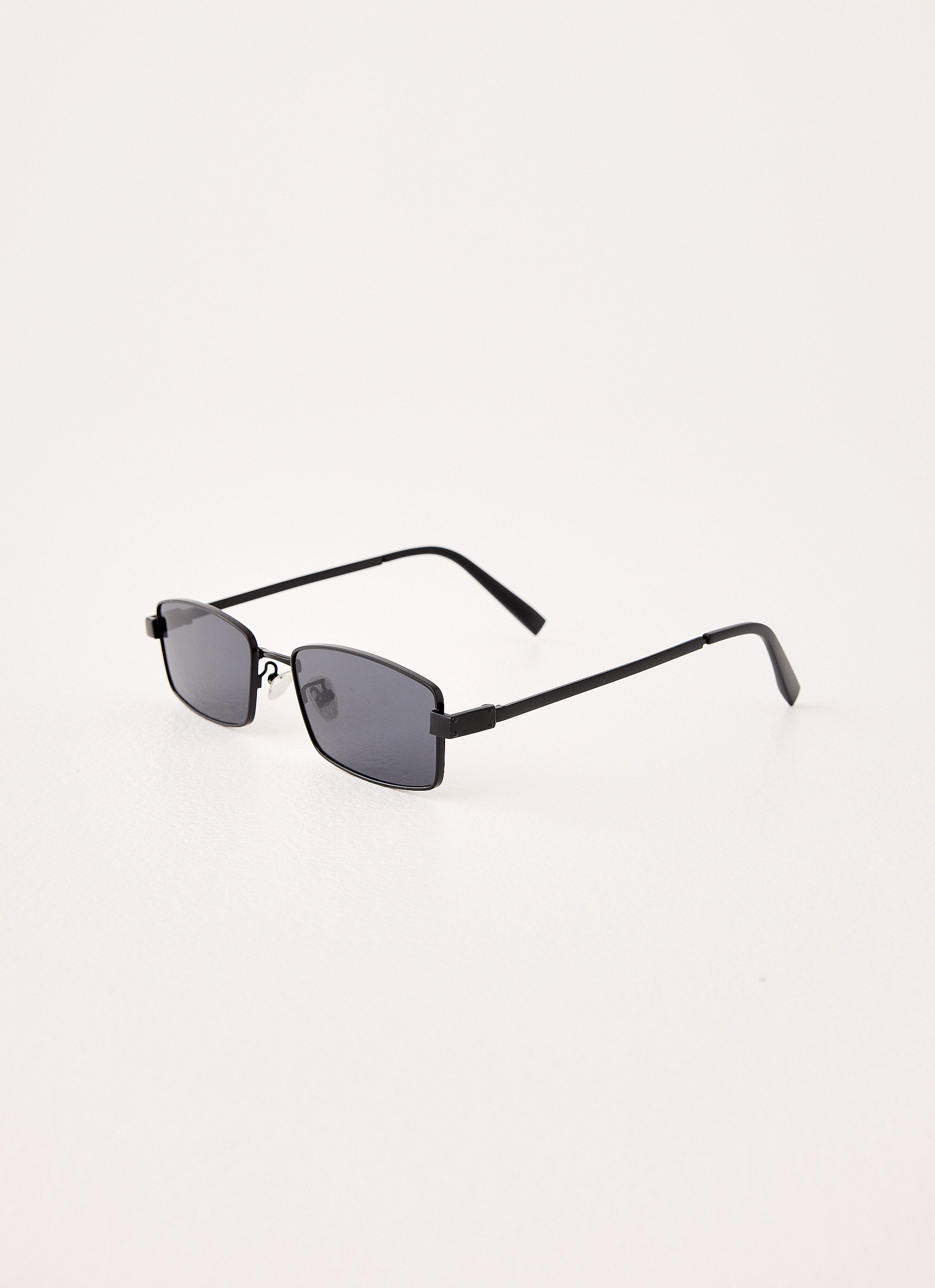 Bad Girl Sunglasses - Black