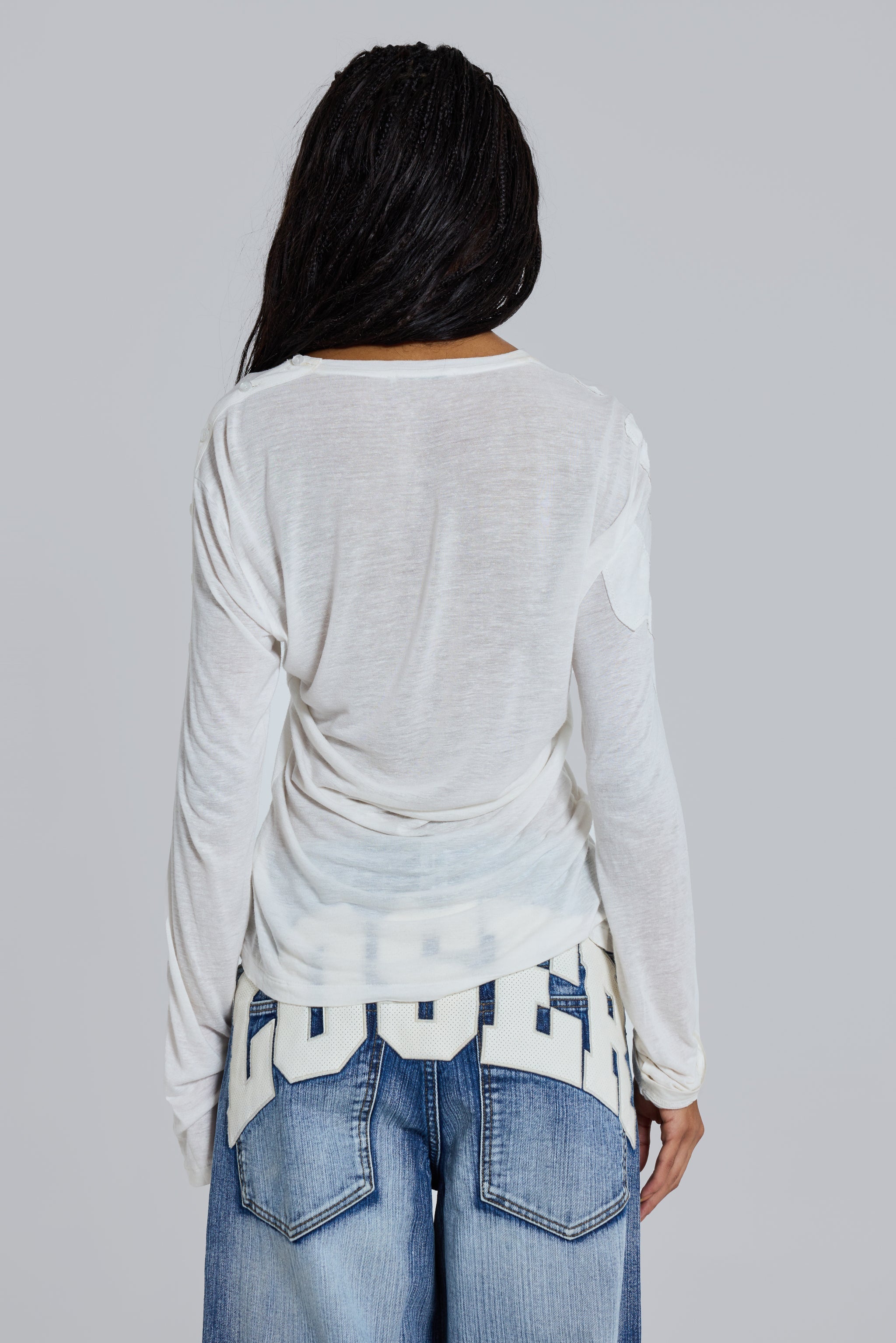 13 Applique Linen Top