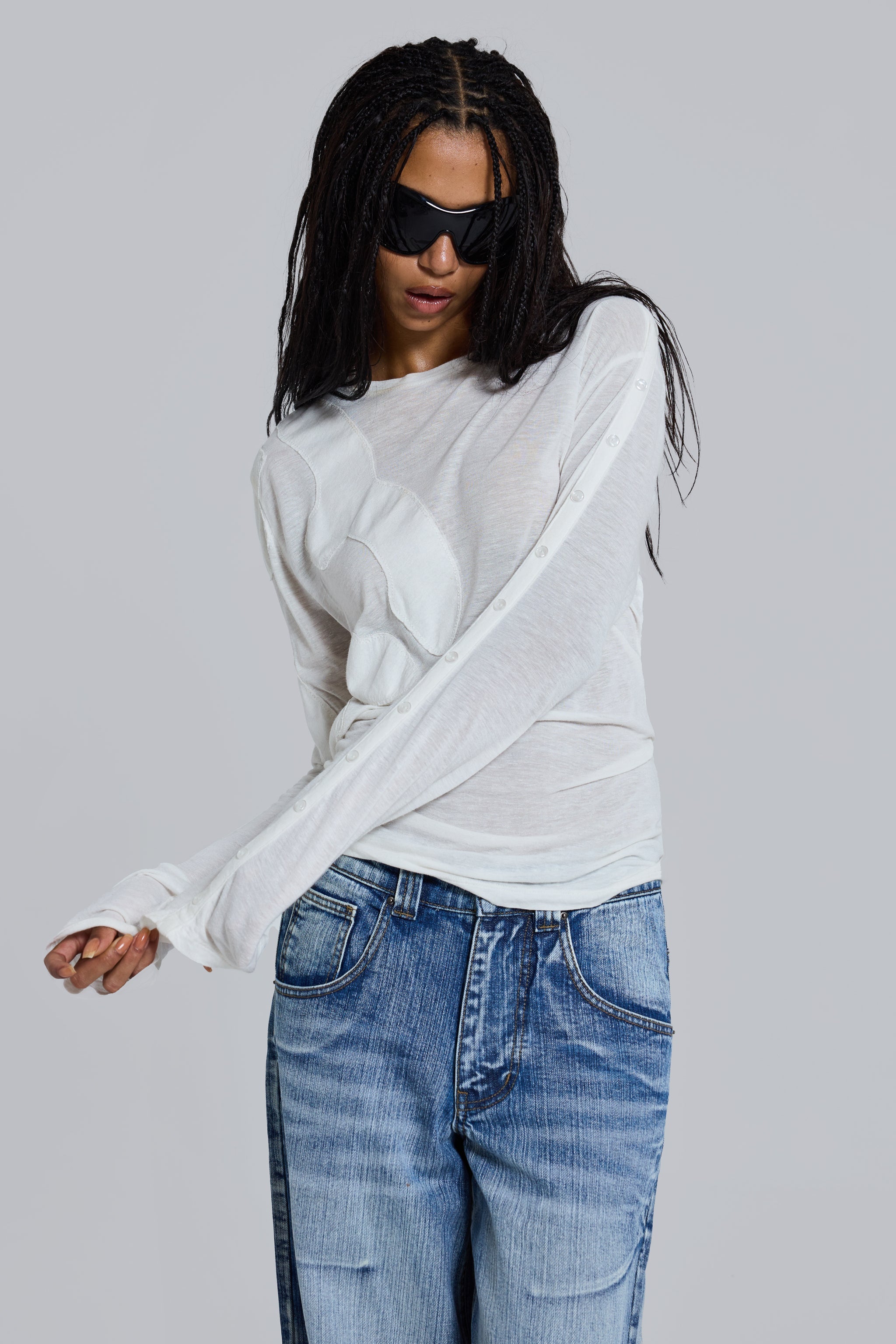 13 Applique Linen Top