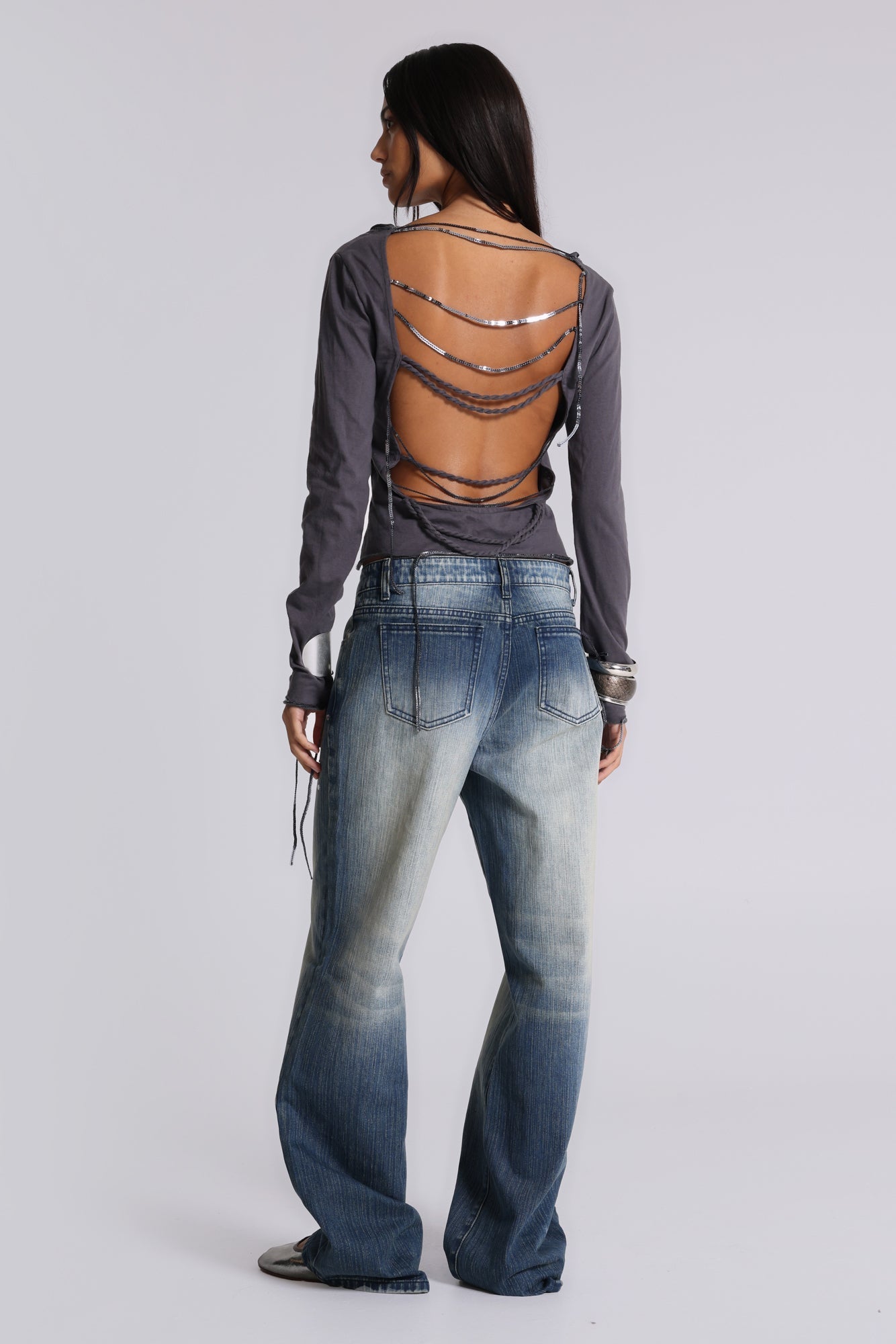 Fira Sequin V Neck Tee