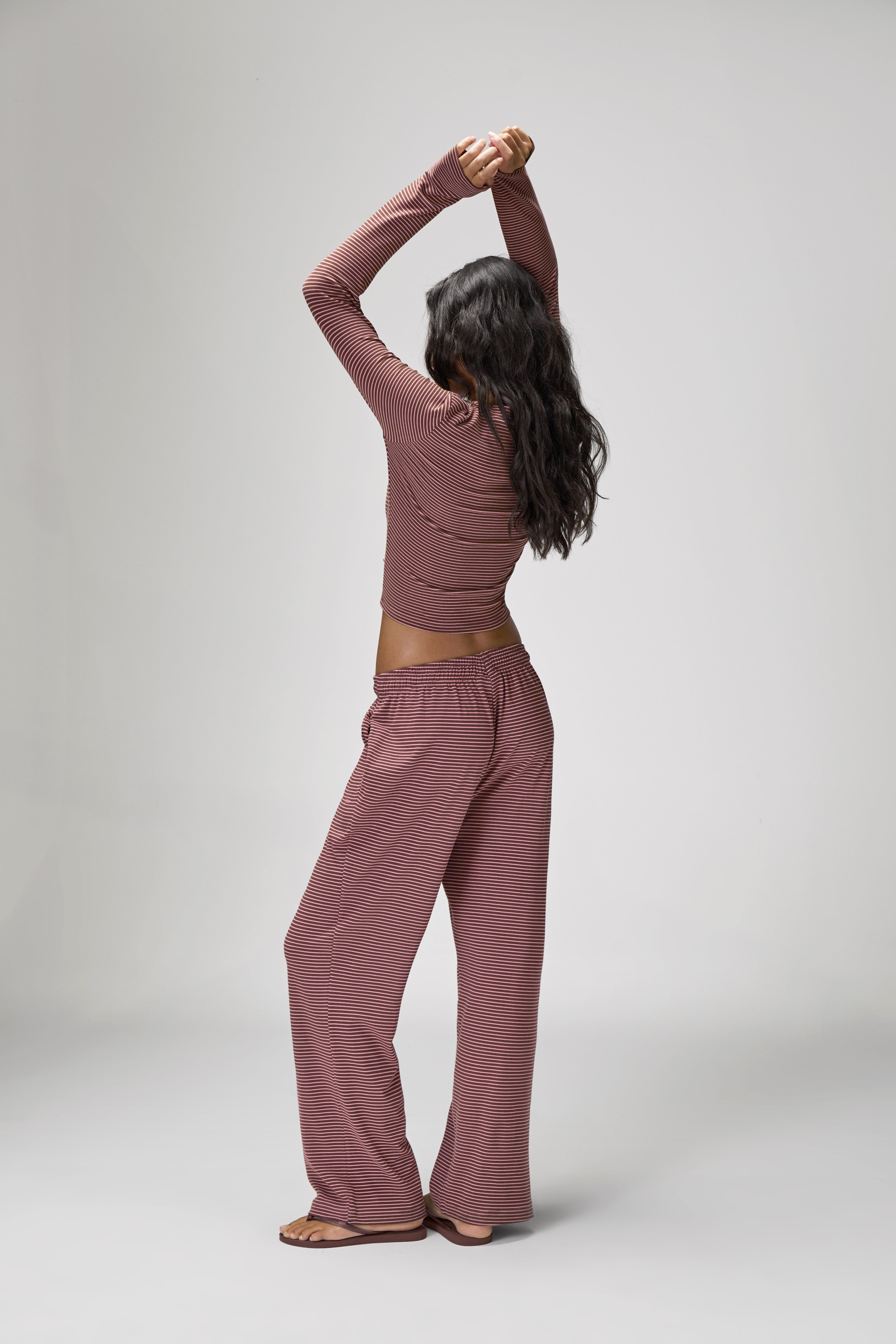 Wilbur Soft Longsleeve Top in Brown