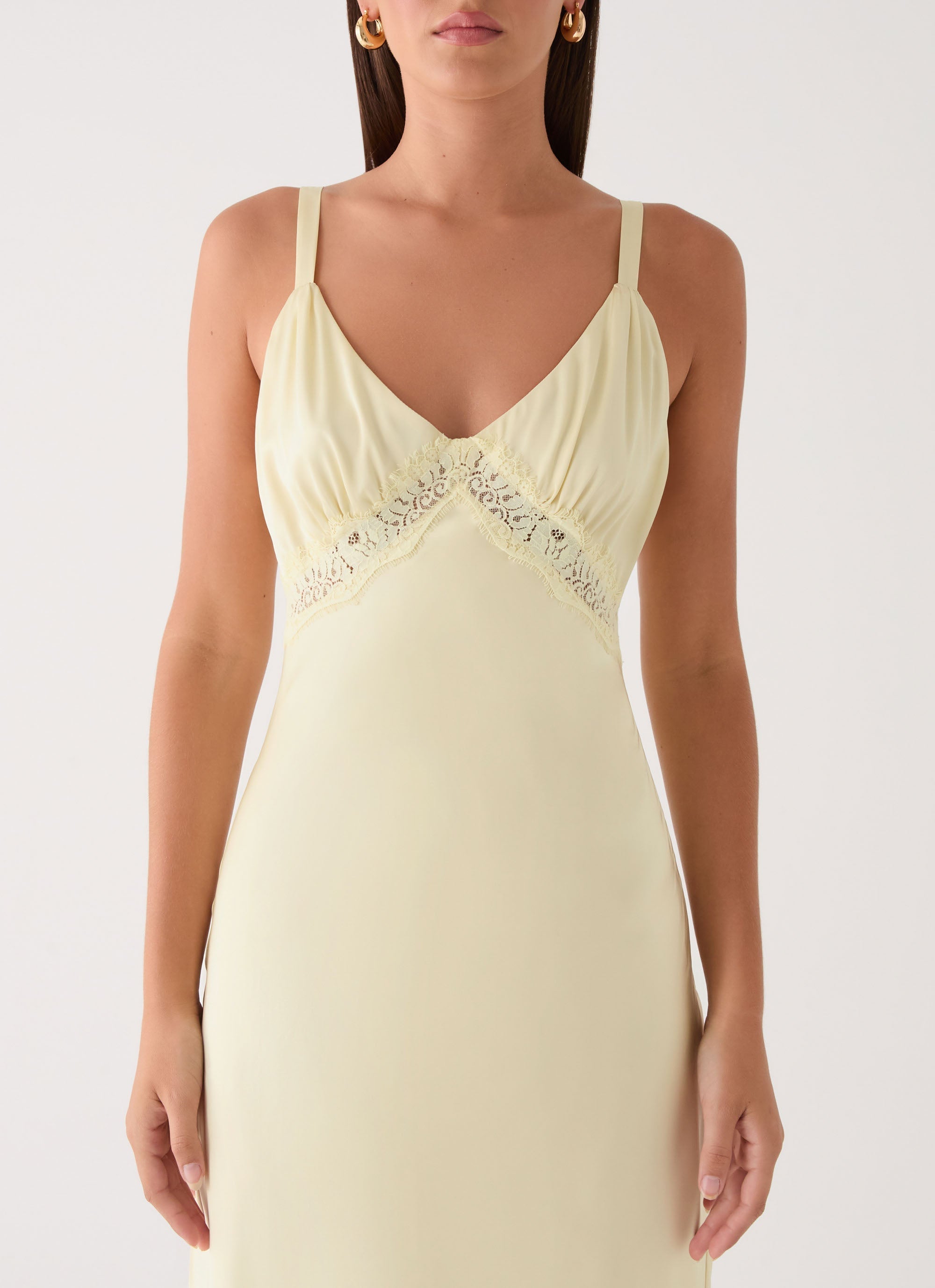 Tove Lace Maxi Dress - Yellow