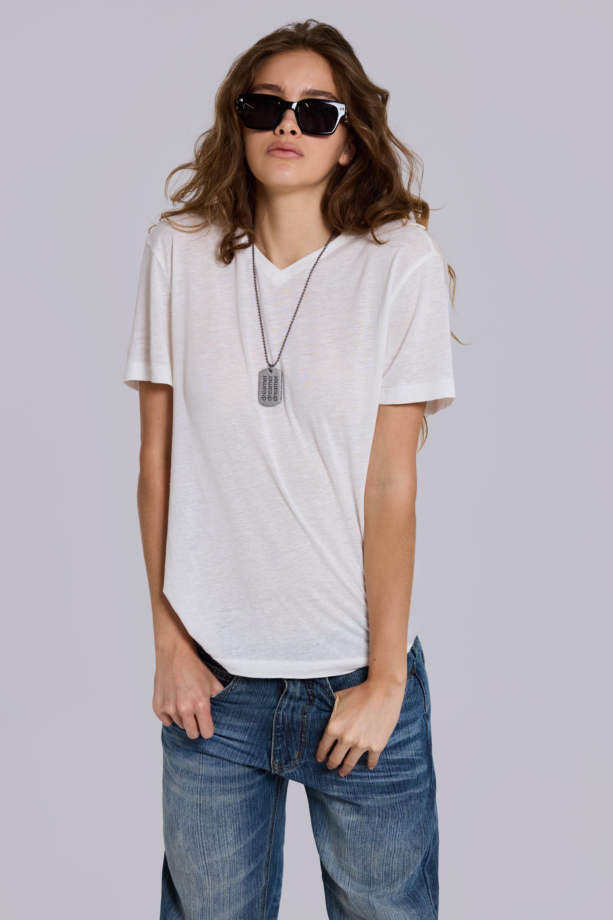 Linen V-Neck T-Shirt