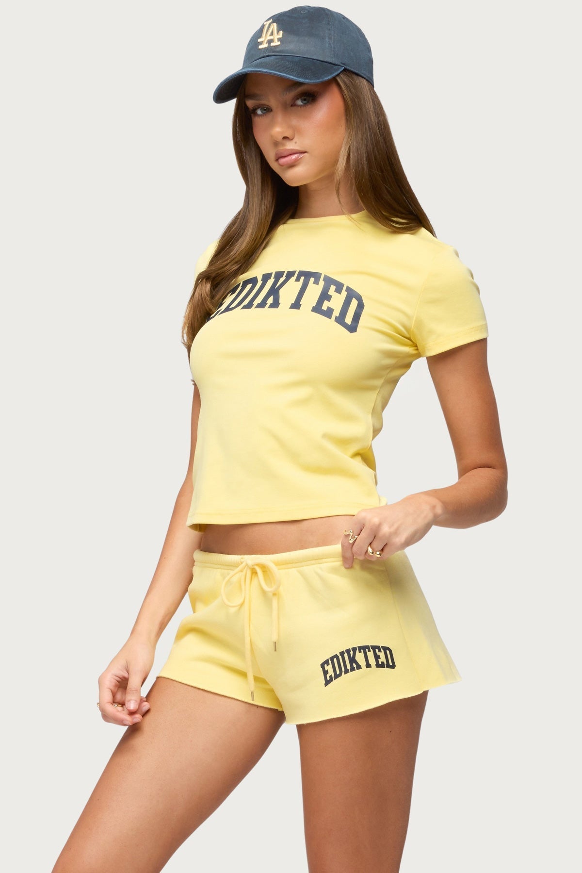 Sporty Babe Edikted T Shirt