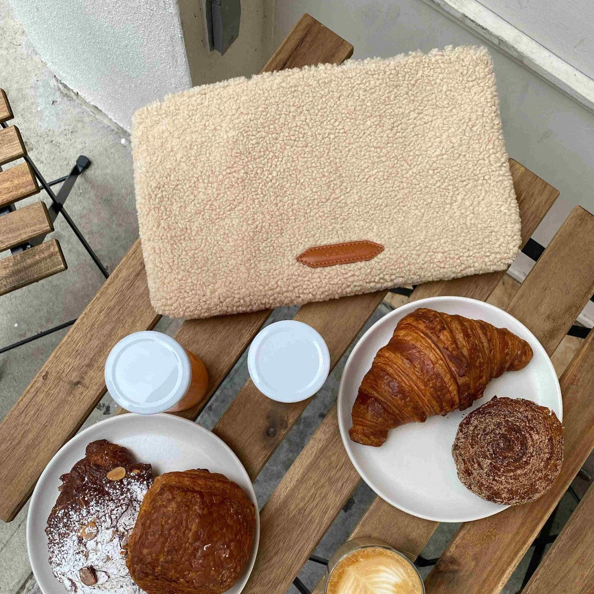 The Teddy Clutch